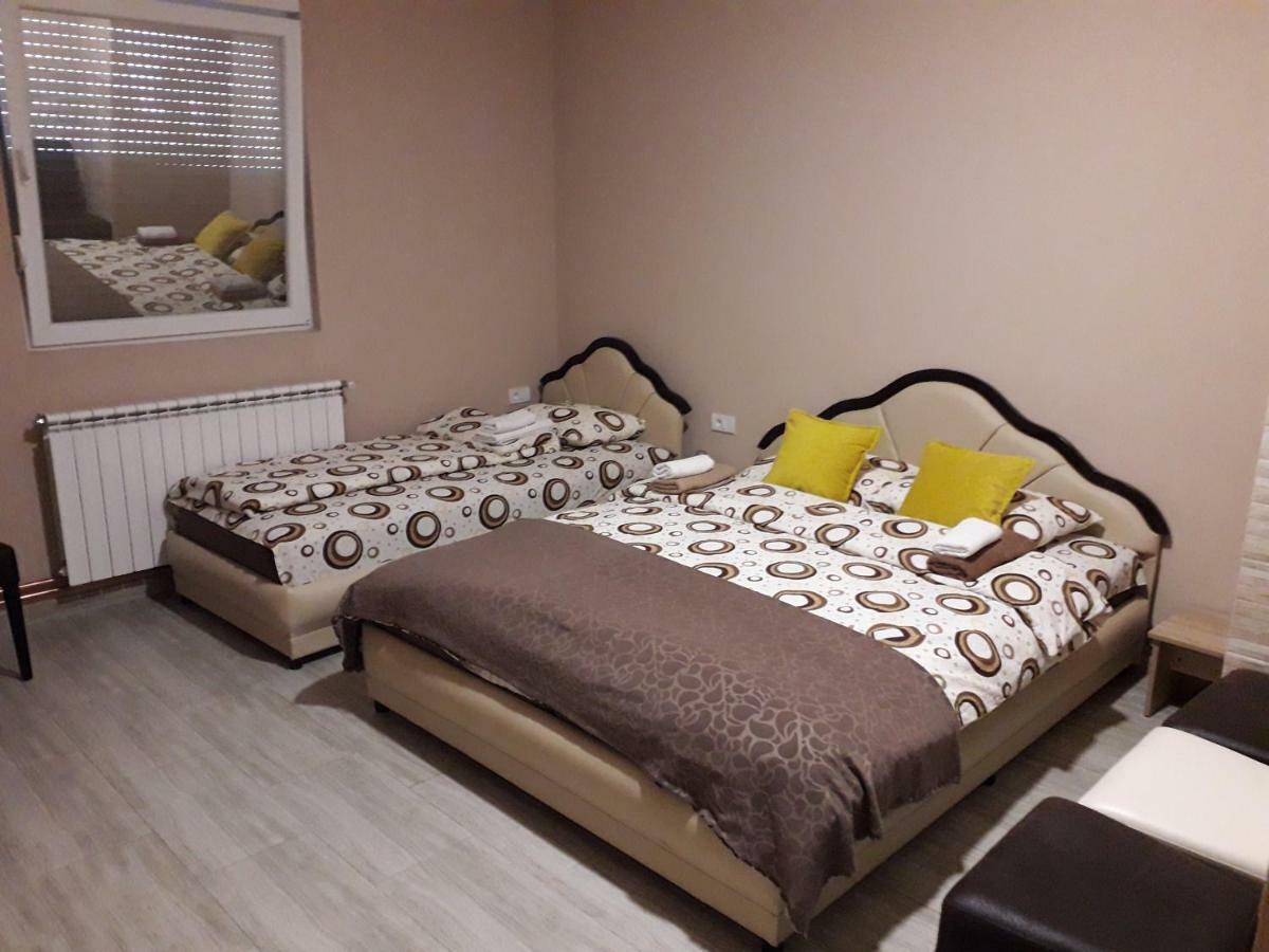 Guesthouse Eko Piva Plužine Eksteriør bilde